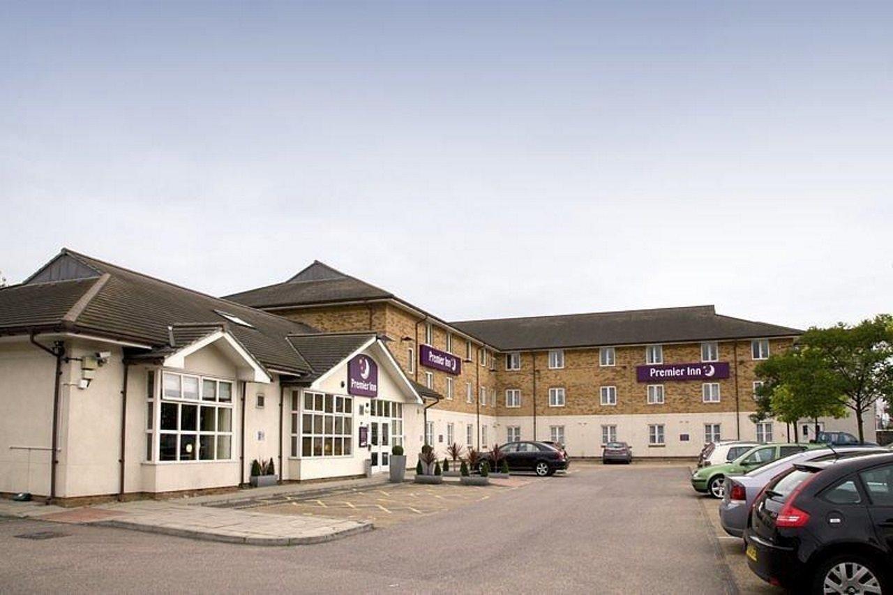 Premier Inn London Barking Exterior photo